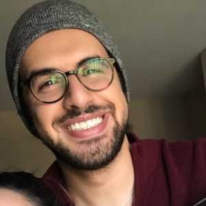 Meet your Posher, Devin